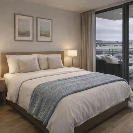 Expérience Unique à Lausanne, Floor On Train Station * Lausanne